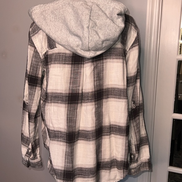 American Eagle distressed plaid button down with hood, XS - Picture 5 of 10